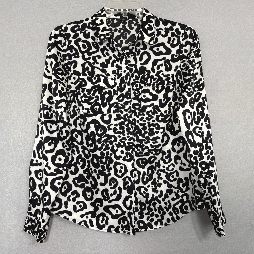 Ann Taylor Petite Animal Print Button Top Size 4P Collared Office Classic